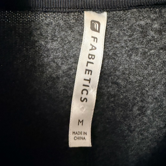 Fabletics KnitFit Moto Jacket Gray Asymmetrical zip athletic Athleisure Size M - Picture 7 of 12